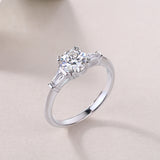 Luxury Fashion Diamond Wedding Ring Classic Set With Moissanite Silver Ring