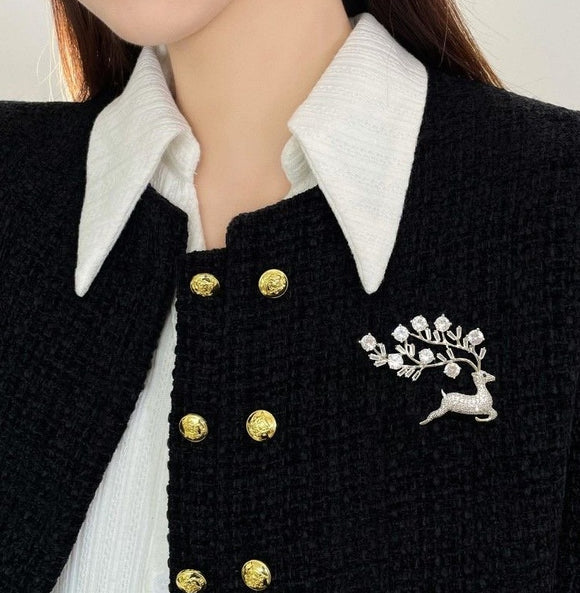 2pc With You All The Way Sparkling Zirconia Deer Brooch