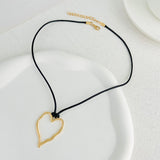 Irregular With Personality Heart-shaped Hollow Pendant Necklace For Women