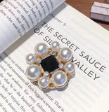 Diamond Inlaid Pearl Telescopic Folding Phone Holder