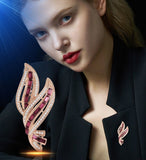 New Xiaoxiangfeng Diamond Studded Leaf Brooch